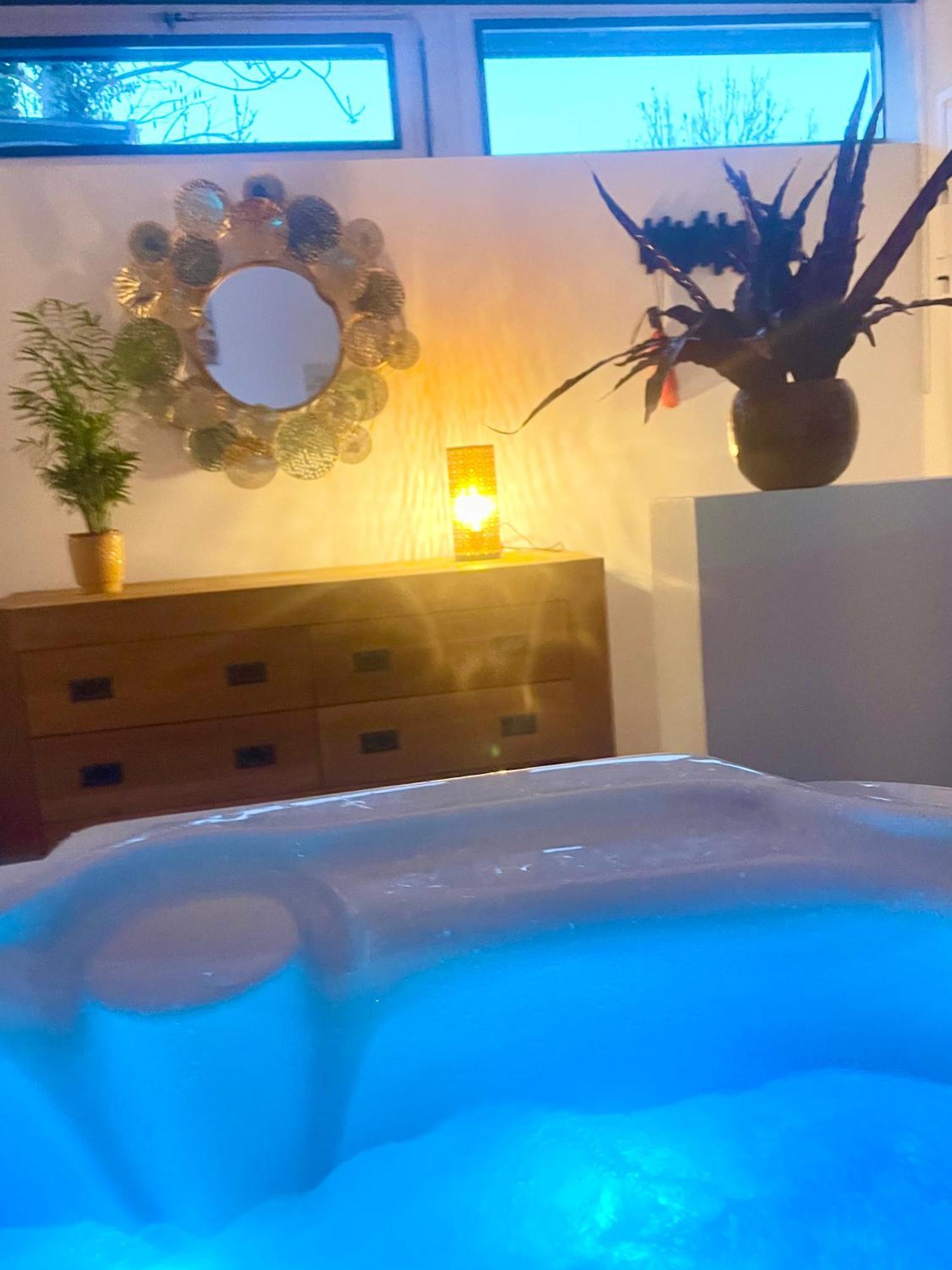 Apartment Loft Avec Jacuzzi Et Terrasse Prives Sévrier
